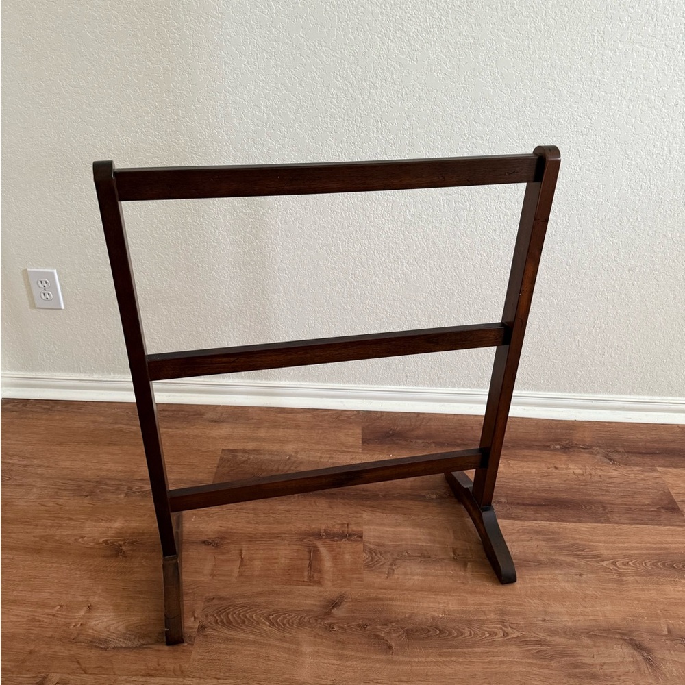 ANTIQUE Wooden Blanket Ladder